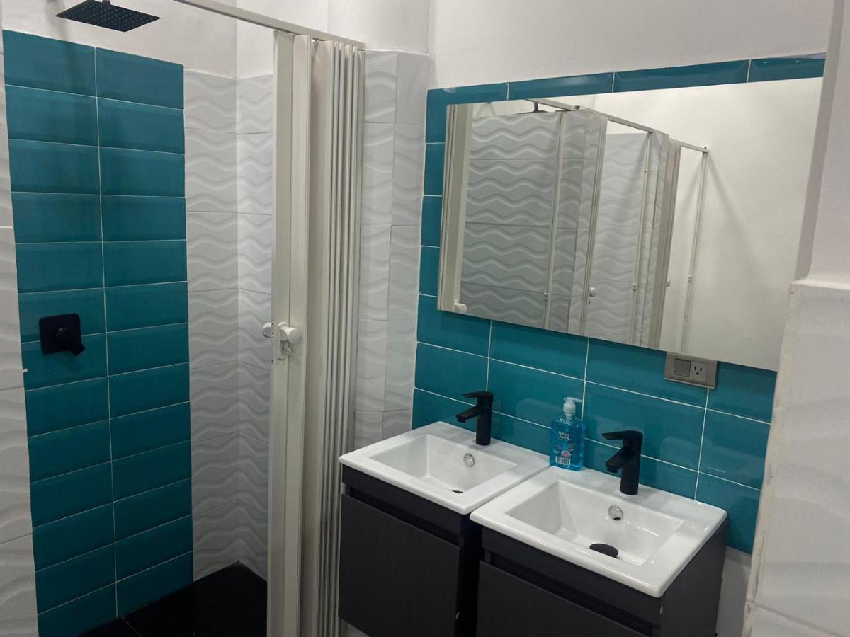 Hotel Hostal Caps San Diego 麦德林 外观 照片